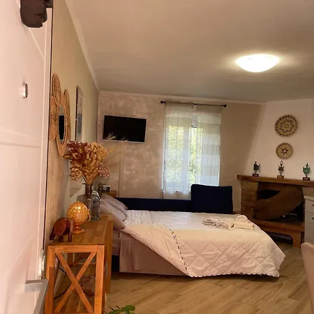 Shardana House- Free Parking La Spezia