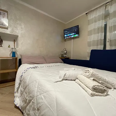 Guest house Shardana House- Free Parking La Spezia