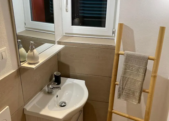 Shardana House- Free Parking Guest house 3*