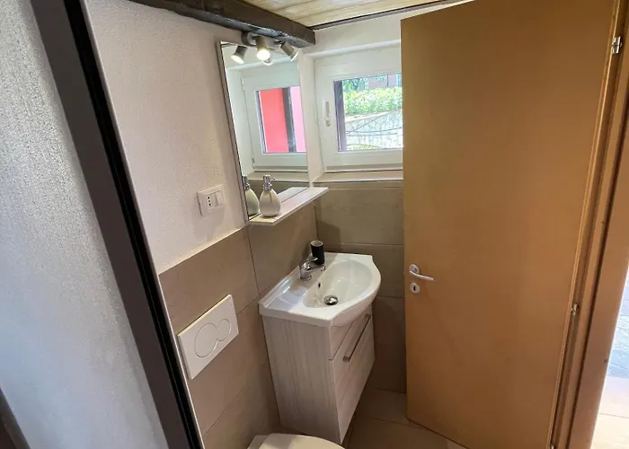 Guest house Shardana House- Free Parking La Spezia