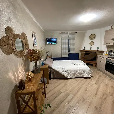 Penzion Shardana House- Free Parking La Spezia