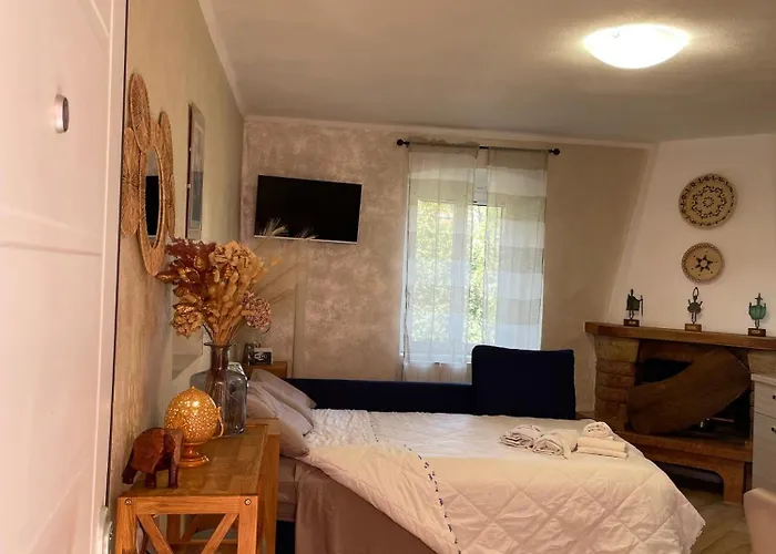 Shardana House- Free Parking La Spezia